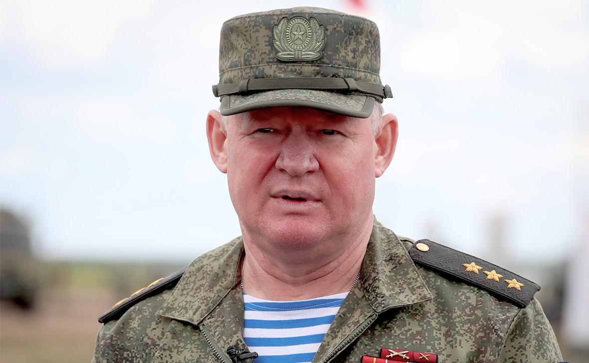 Главнокомандующий военной операцией. Командующий ВДВ 2022. Генерал ВДВ Сердюков.