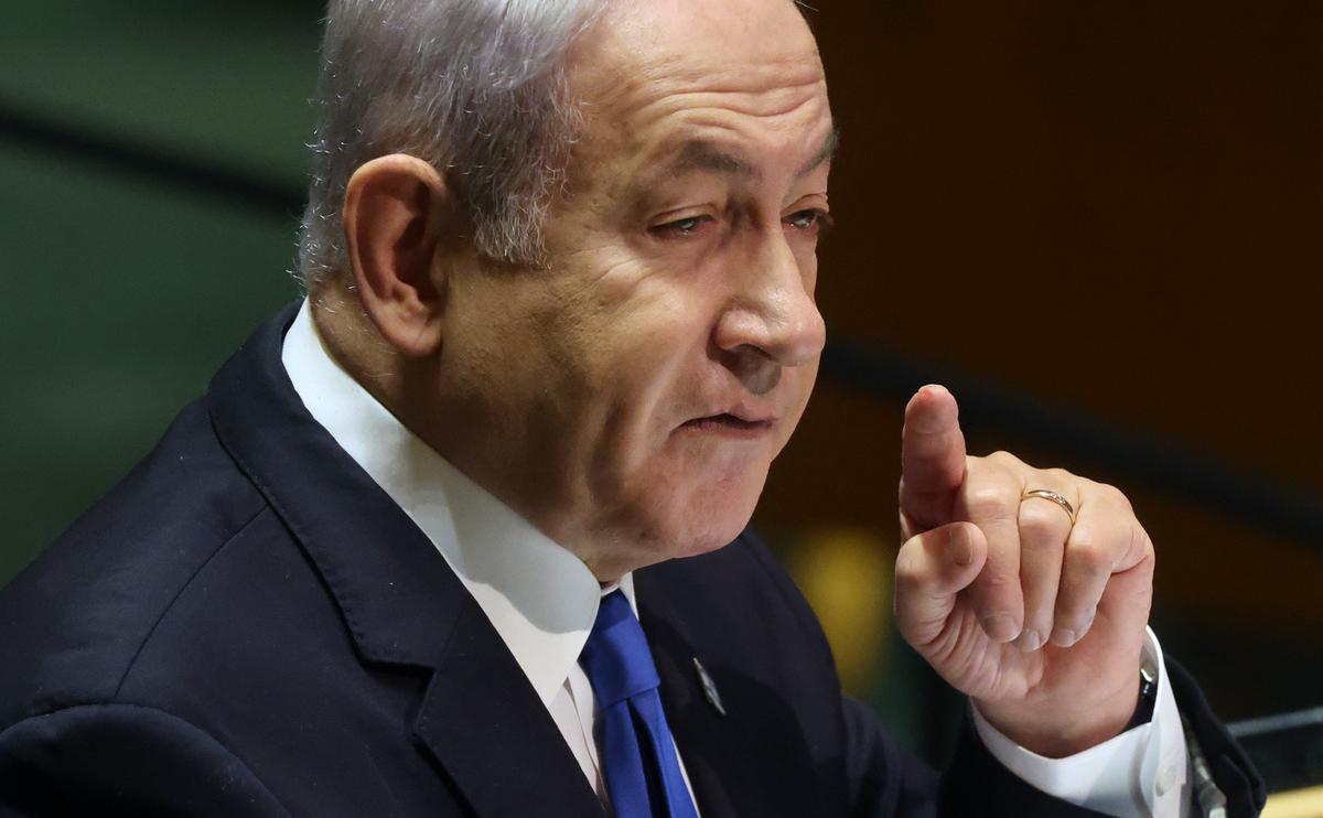 Два министра пригрозили развалить коалицию Нетаньяху из-за плана Байдена