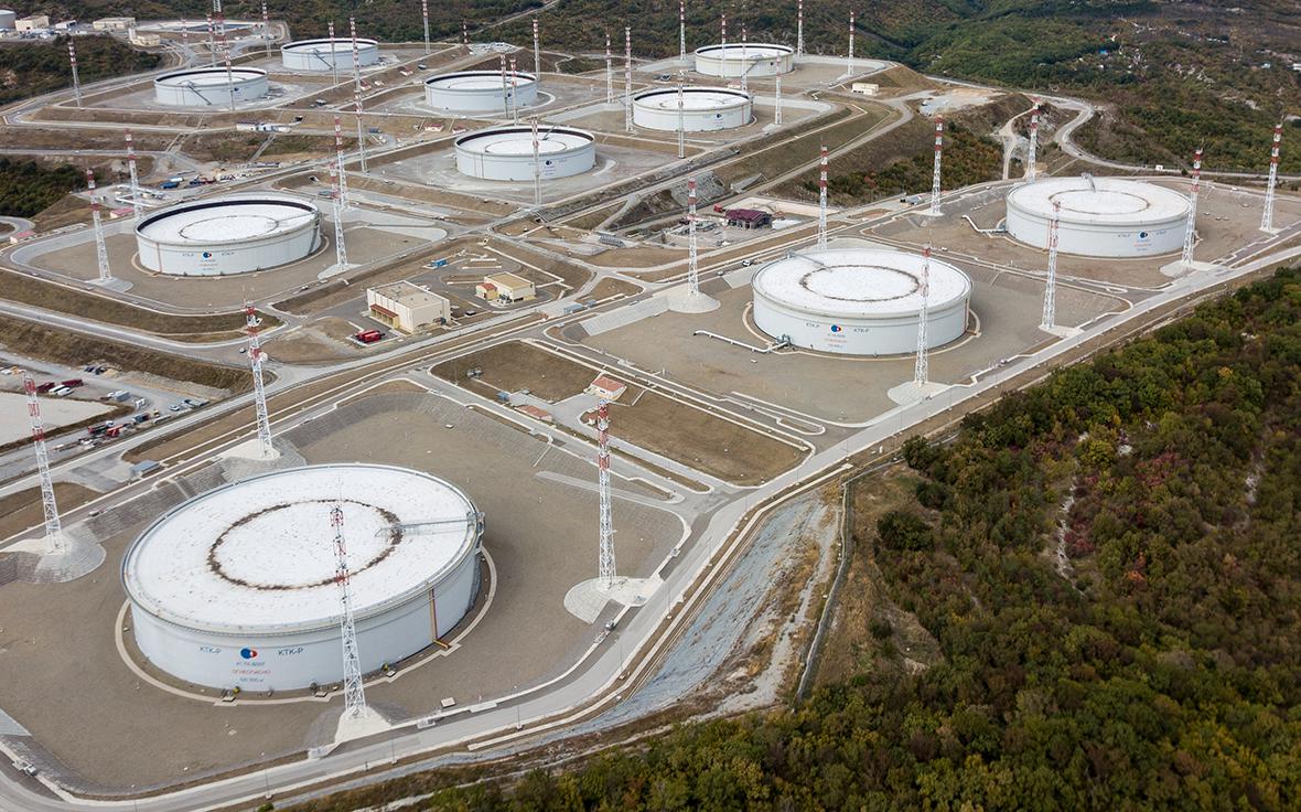 Морской терминал КТК возобновил отгрузку нефти после ударов БПЛА