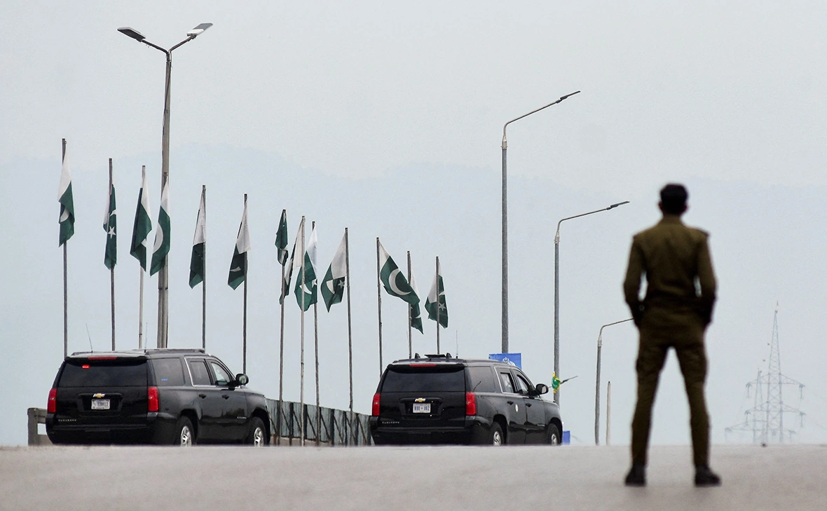 Waseem Khan / Reuters