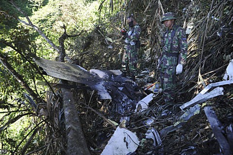 Расследование крушения лайнера SSJ-100 в Индонезии