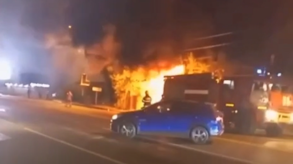 Видео с места взрыва автомобиля Дарьи Дугиной