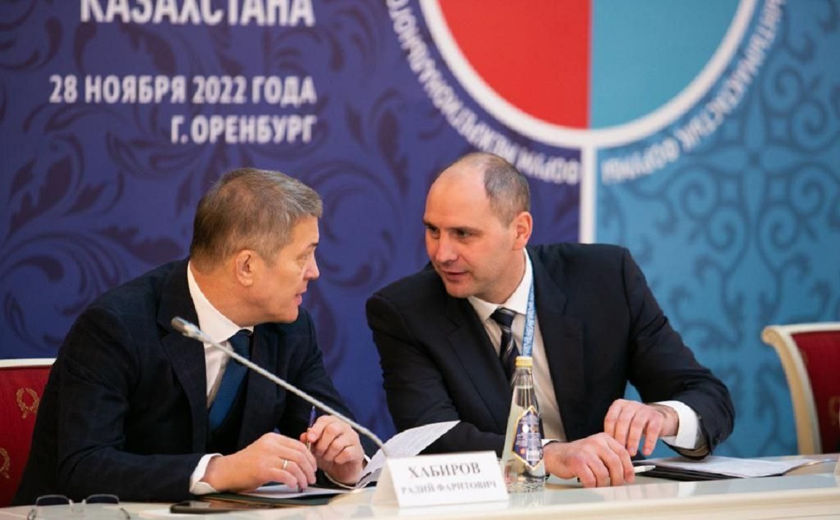 Радий Хабиров и Денис Паслер на XVIII форуме межрегионального сотрудничества России и Казахстана