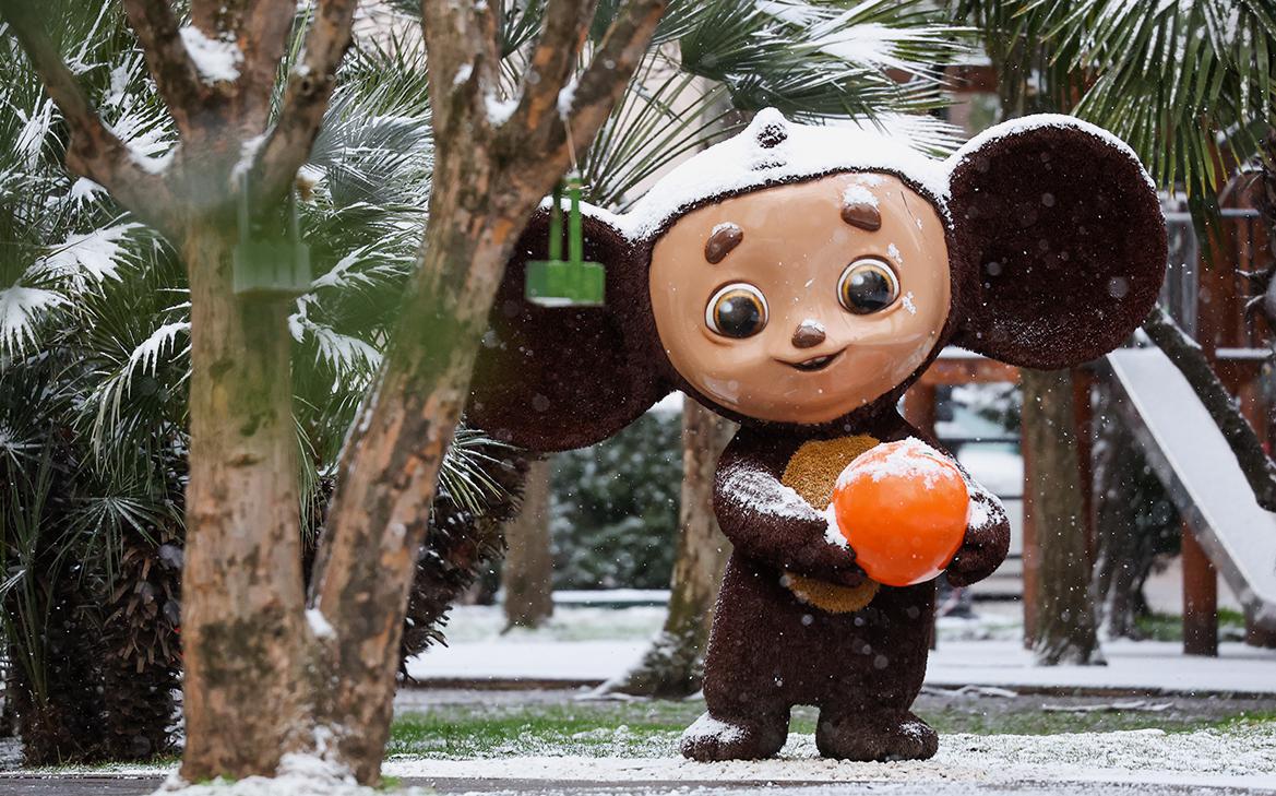 «Сбер» рассказал о выдаче денег под залог танкеров, нефтебаз и Чебурашки