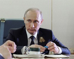 В.Путин отправил в отставку губернатора Ленобласти