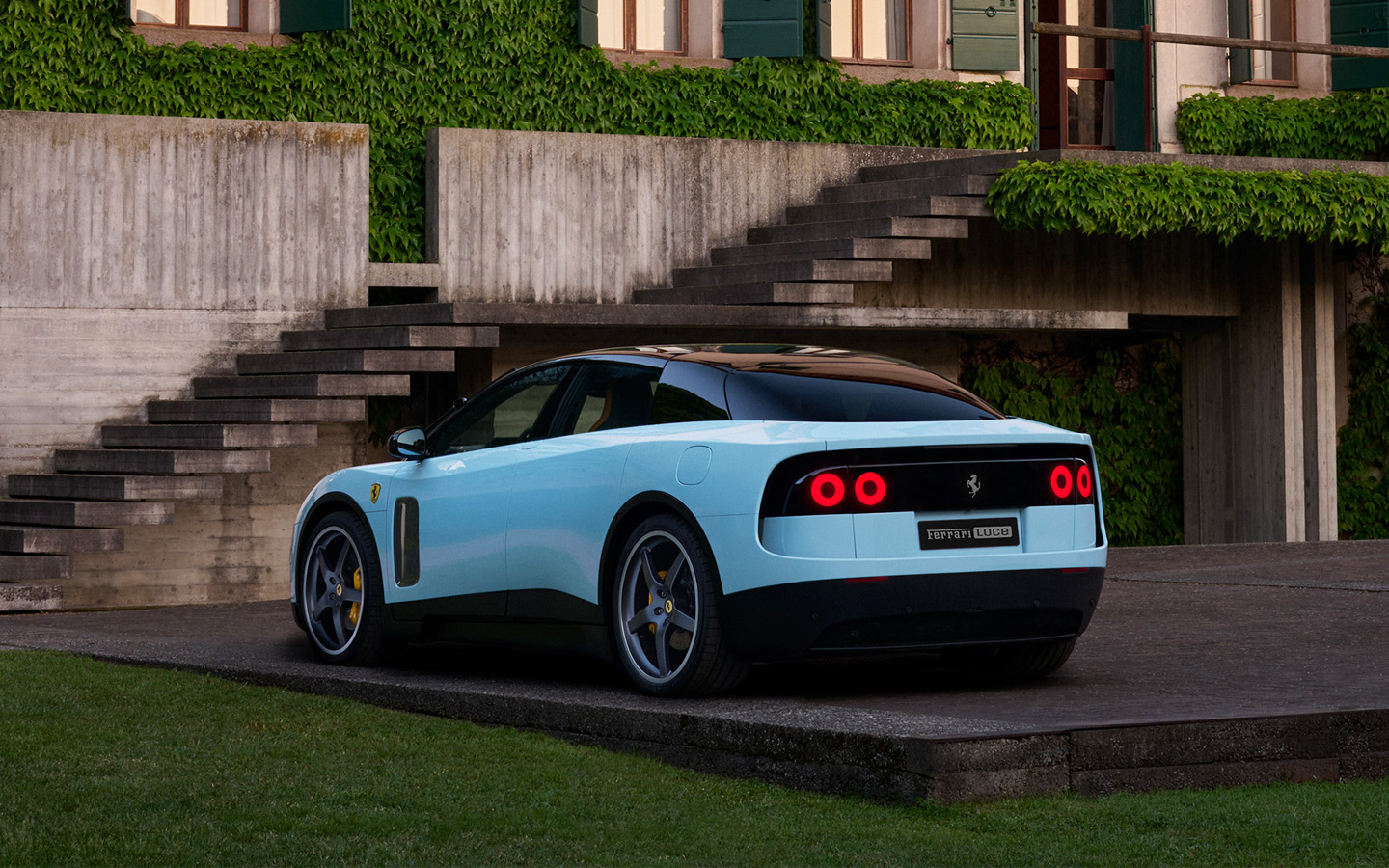 Багажник Ferrari Luce &mdash; самый большой&nbsp;в истории марки
