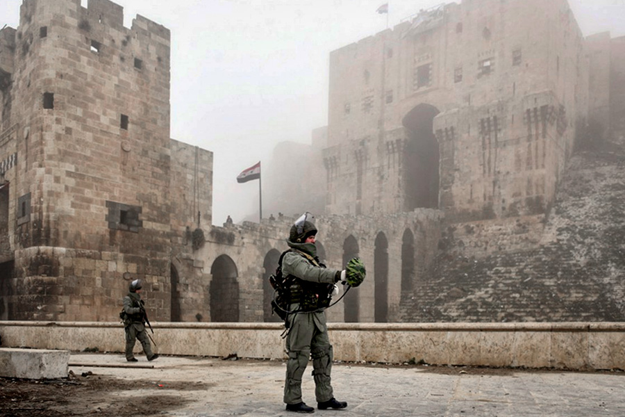 Разминирование исторической цитадели древней крепости Алеппо российскими военными. Февраль 2017 года
