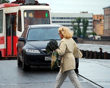 Автосраховщики предлагают сделать ГЛОНАСС и видеорегистраторы обязательными 