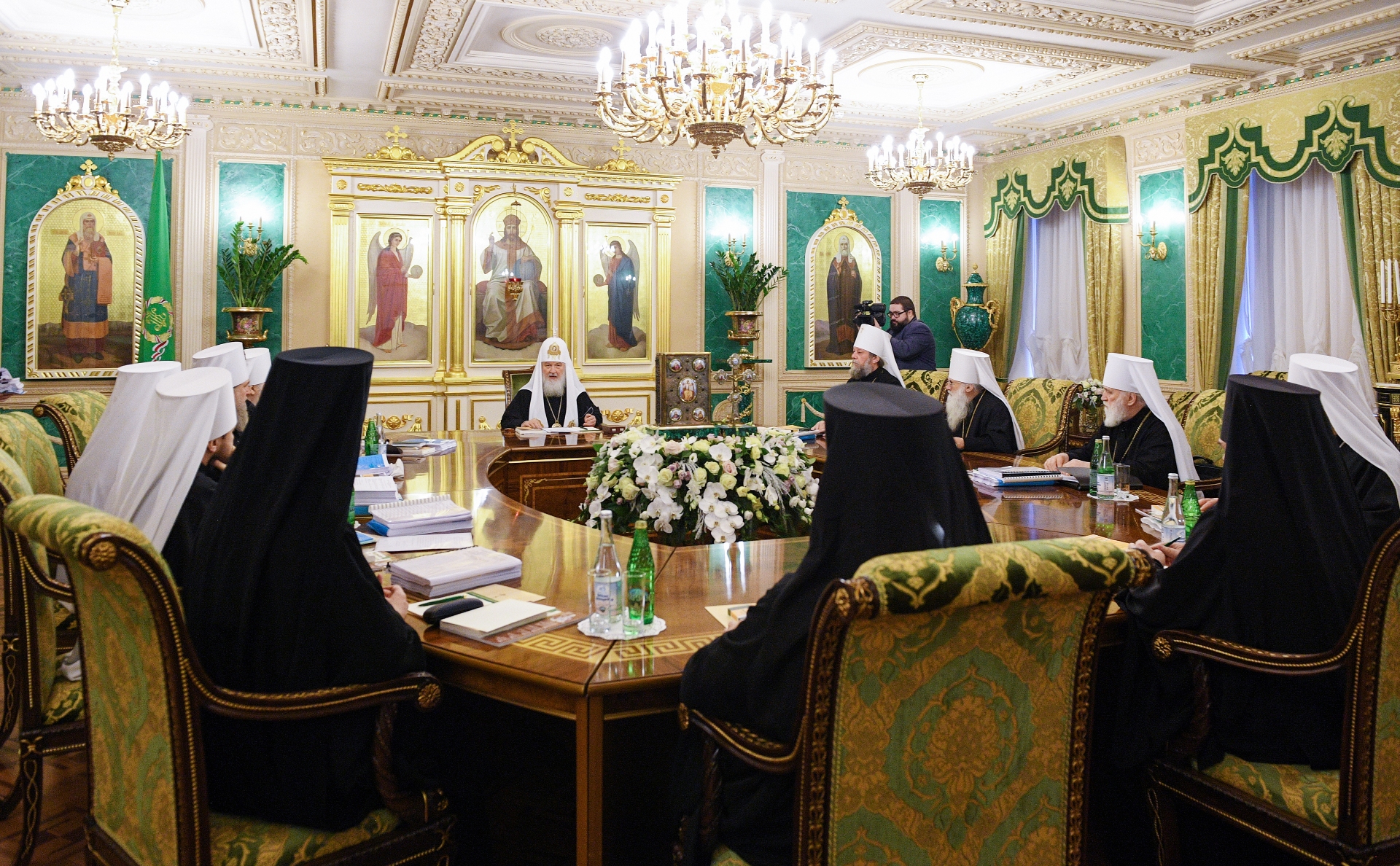 Заседание синода РПЦ в Москве