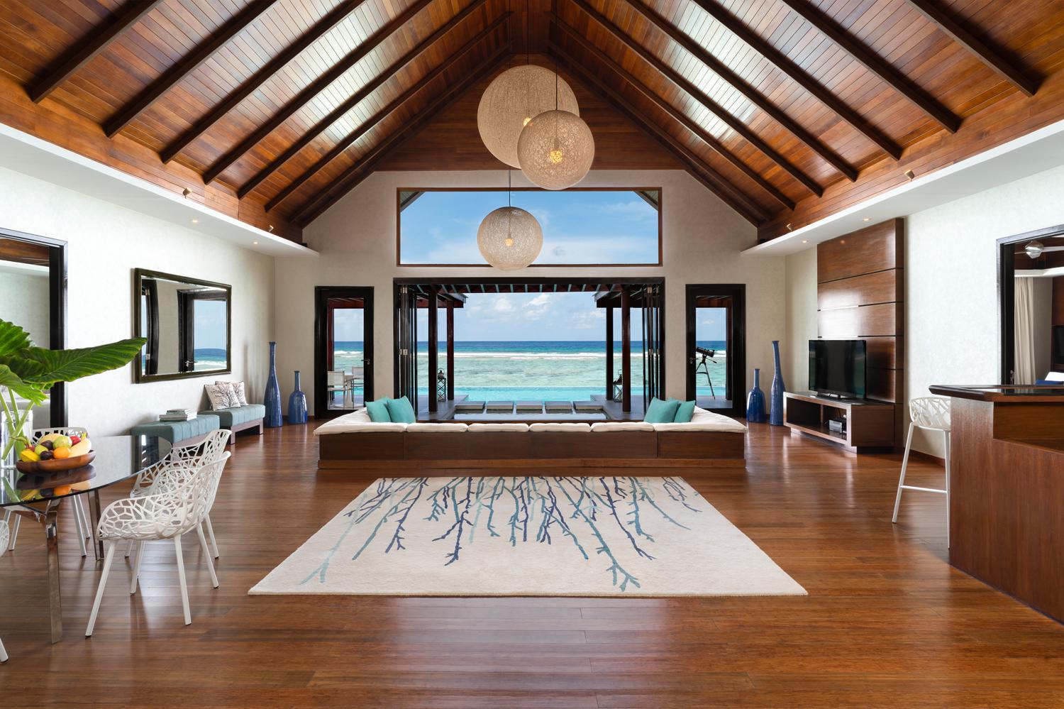 Two Bedroom Ocean Pool Pavilion Living Room