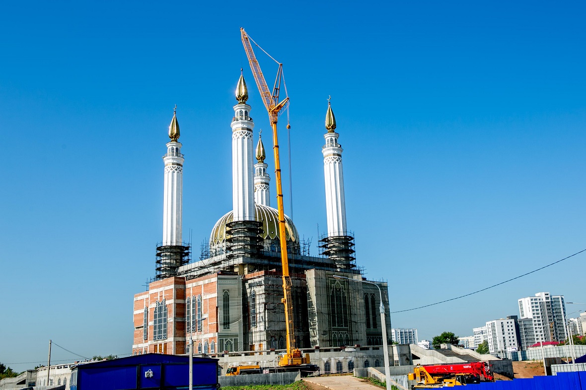 Купол на минарете соборной мечети в Уфе восстановили — фоторепортаж — РБК