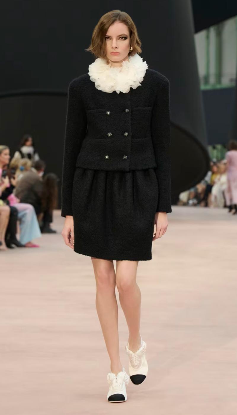 Chanel осень-зима 2025-2026