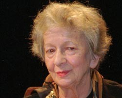 В Польше скончалась лауреат Нобелевской премии по литературе В.Шимборская