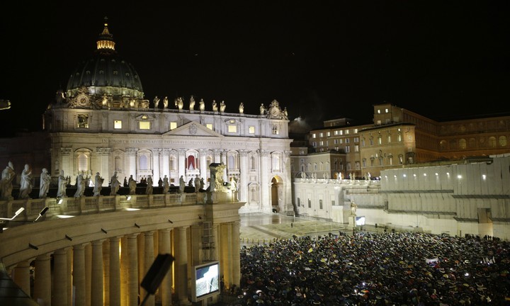 В Ватикане избран новый Папа Римский