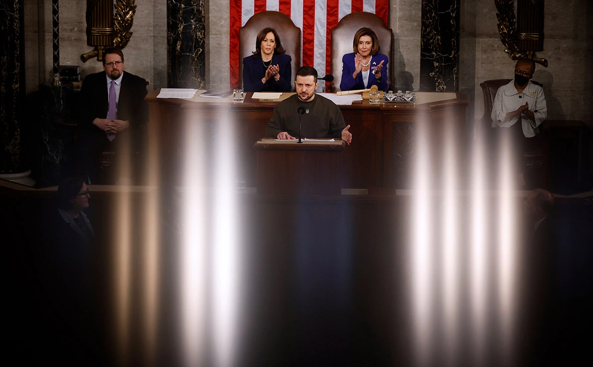 Chip Somodevilla / Getty Images