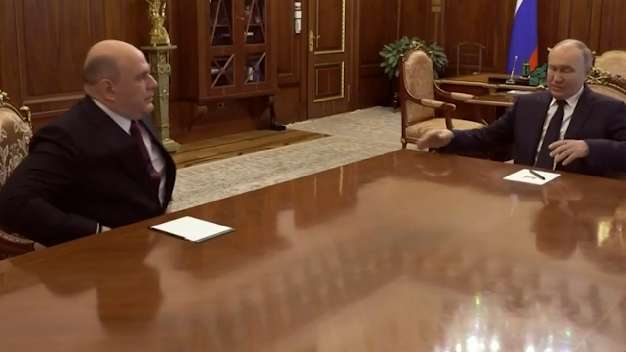 Путин встретился с Мишустиным перед назначением в Госдуме