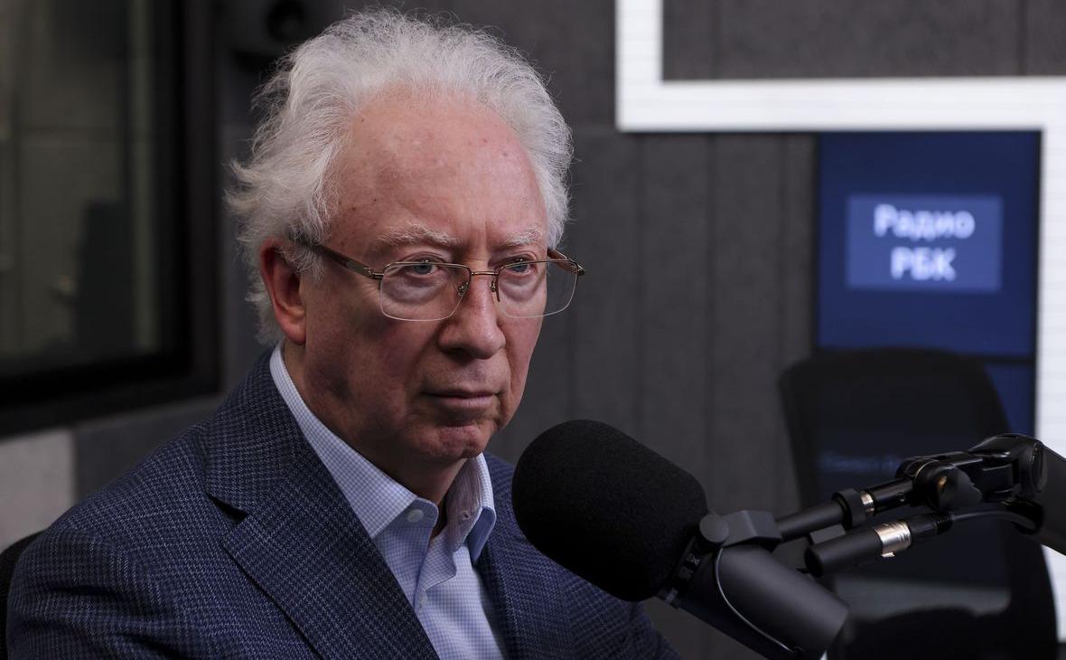 Олег Вьюгин