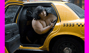 В США голая девушка угнала машину такси