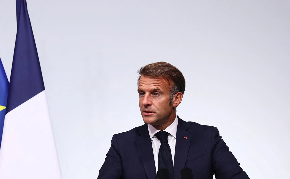 Manon Cruz / Reuters