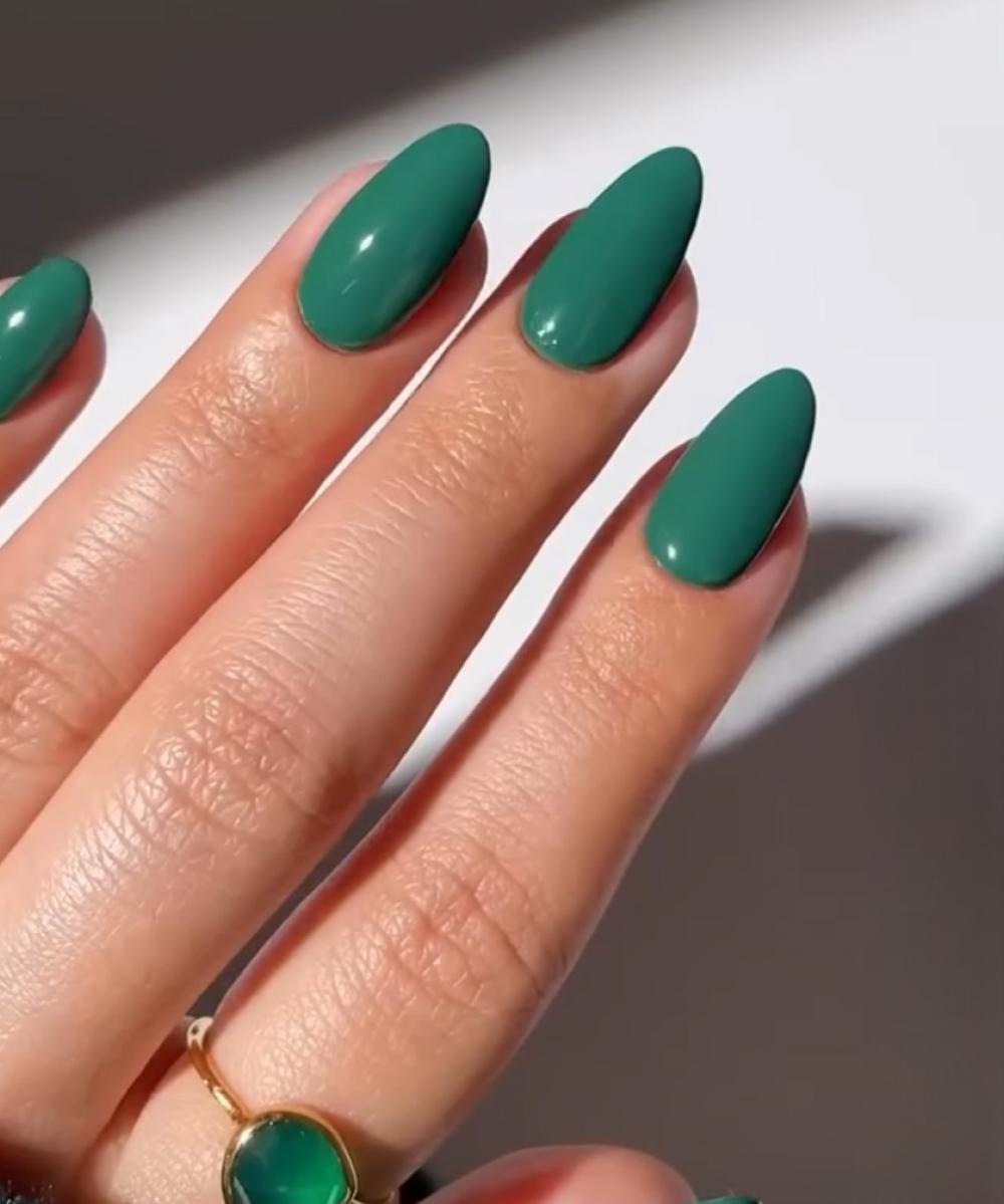 &laquo;Приглушенный изумруд&raquo;