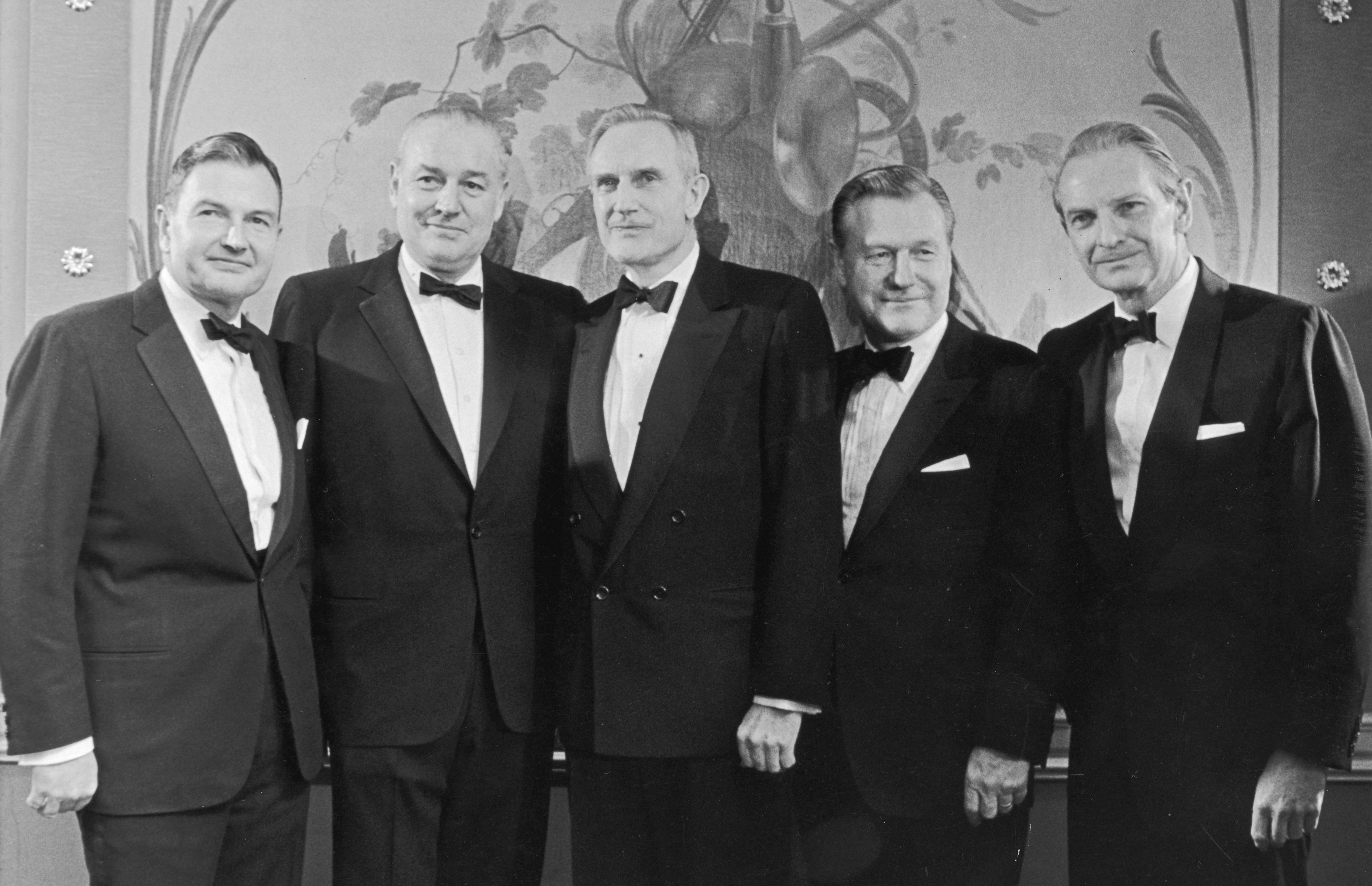 Члены семьи Рокфеллер: Дэвид,&nbsp;Уинтроп, Джон Д. Рокфеллер III, Нельсон и Лоранс