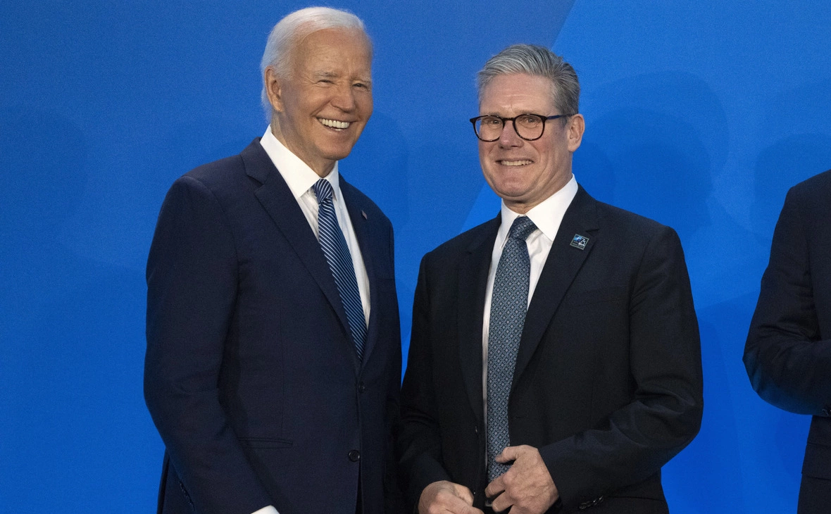 Mark Schiefelbein / Getty Images