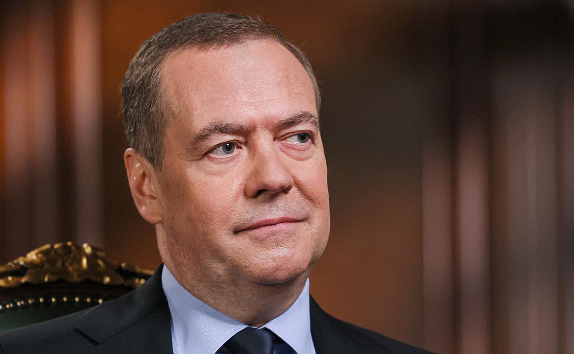 Дмитрий Медведев