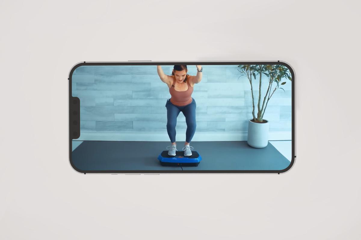 Фото: SeniorShapeFitness / YouTube