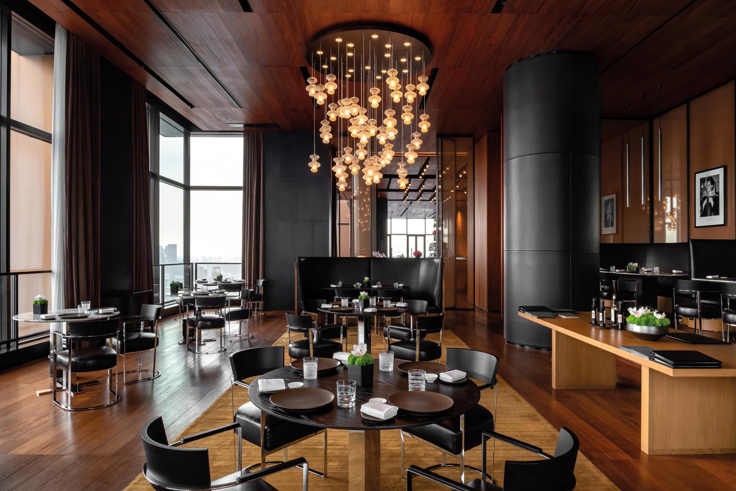 Ресторан отеля Bvlgari Shanghai