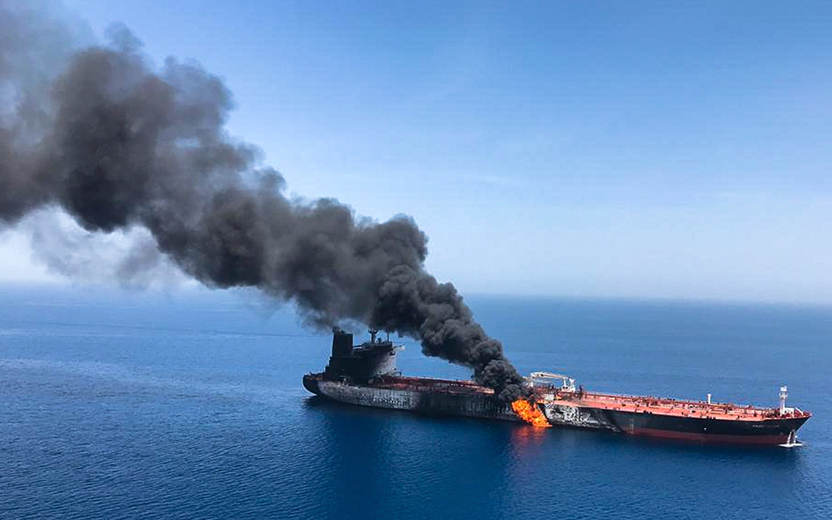 Помпео назвал ответственного за атаки на танкер в Оманском заливе
