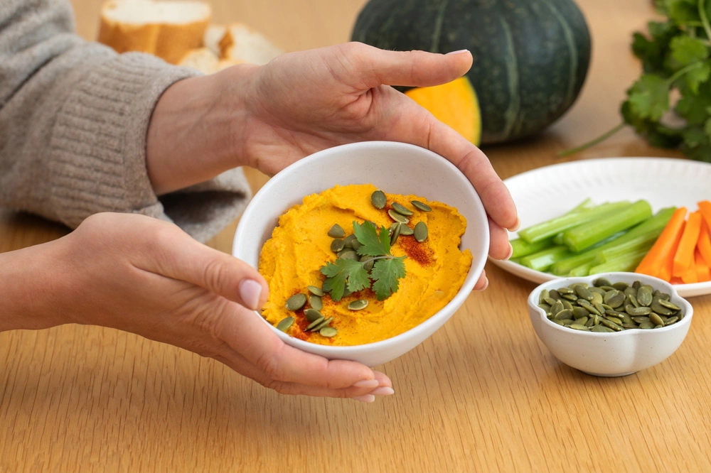 Хумус можно использовать в качестве основы для создания интересных и оригинальных соусов