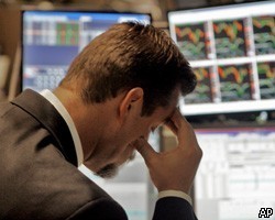 Рынок акций РФ упал на 5%, индекс ММВБ ниже 1300 пунктов