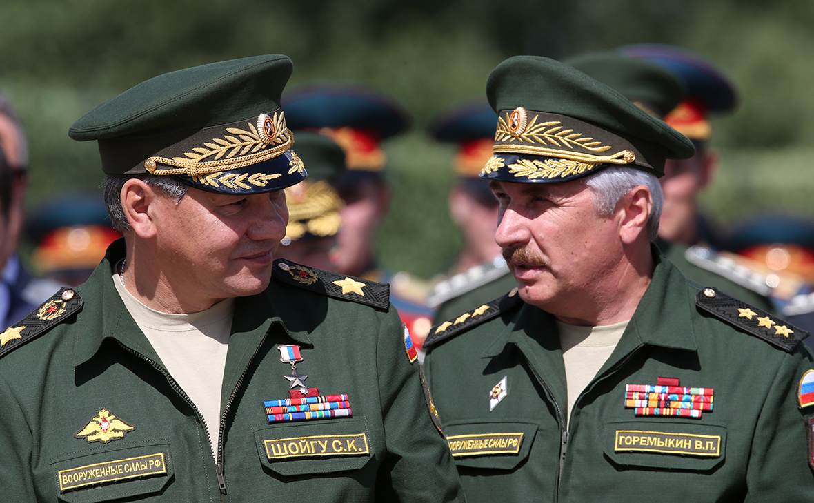 Сергей Шойгу и Виктор Горемыкин&nbsp;(слева направо)