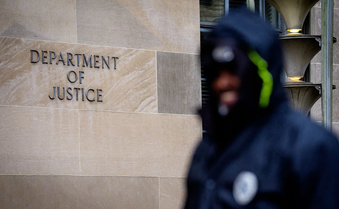 Andrew Harnik / Getty Images