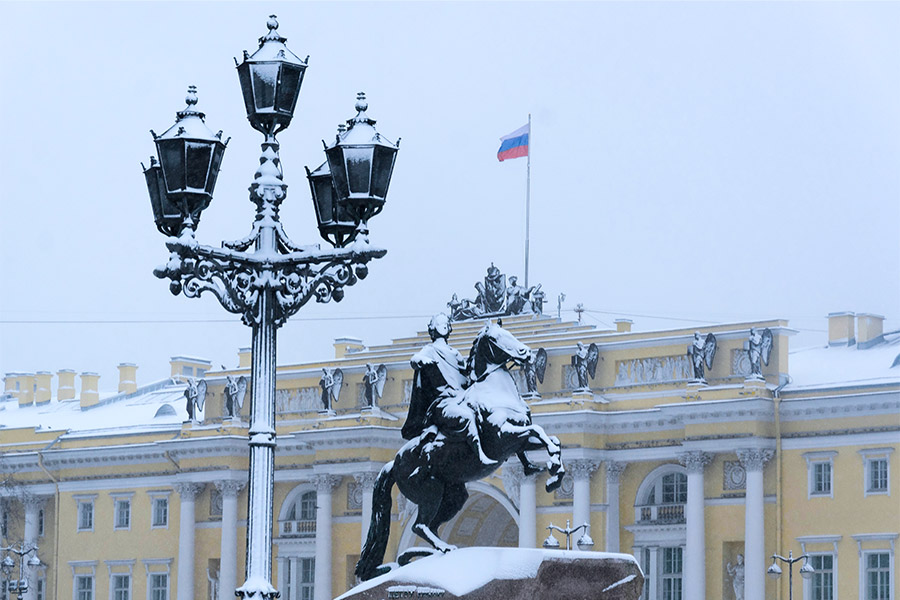 Вид на здание Конституционного суда России