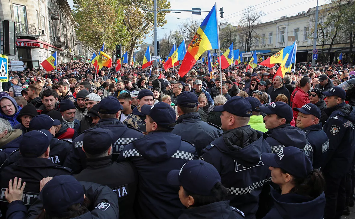 Vladislav Culiomza / Reuters