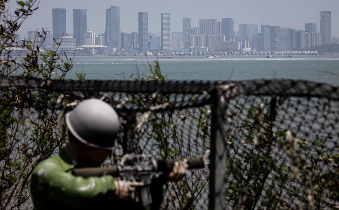 Тайвань предупредил о риске для 40% мировой торговли при войне с Китаем