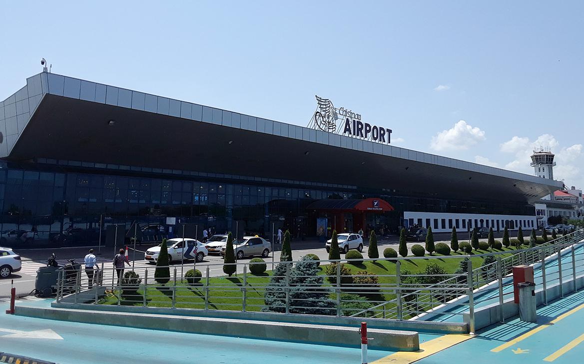 В аэропорту Кишинева объявили эвакуацию после прибытия Гуцул из России