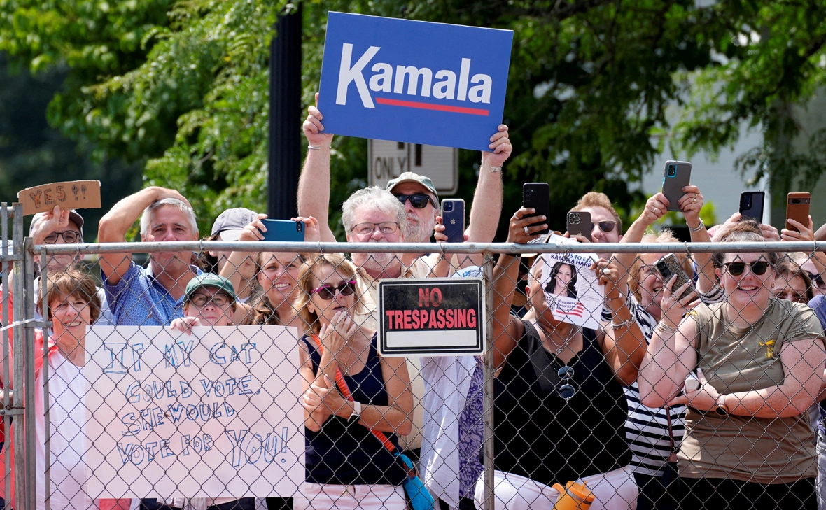 Stephanie Scarbrough / Reuters