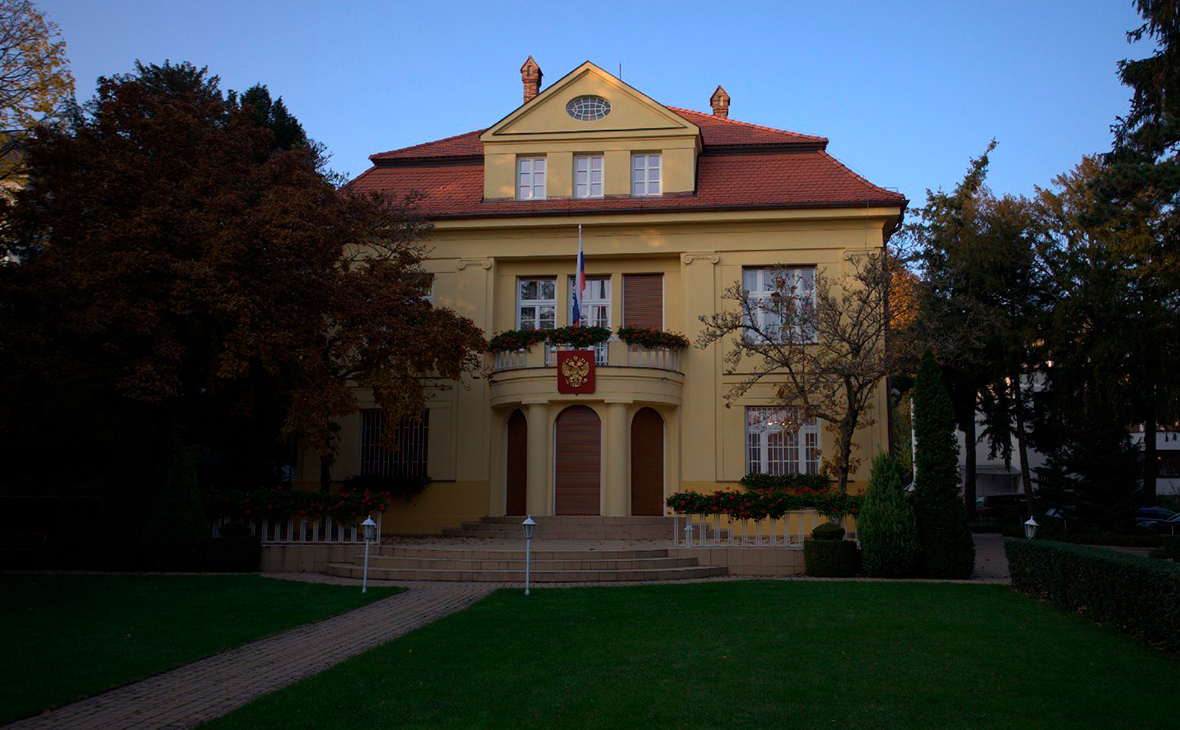 Здание посольства РФ в Словацкой Республике