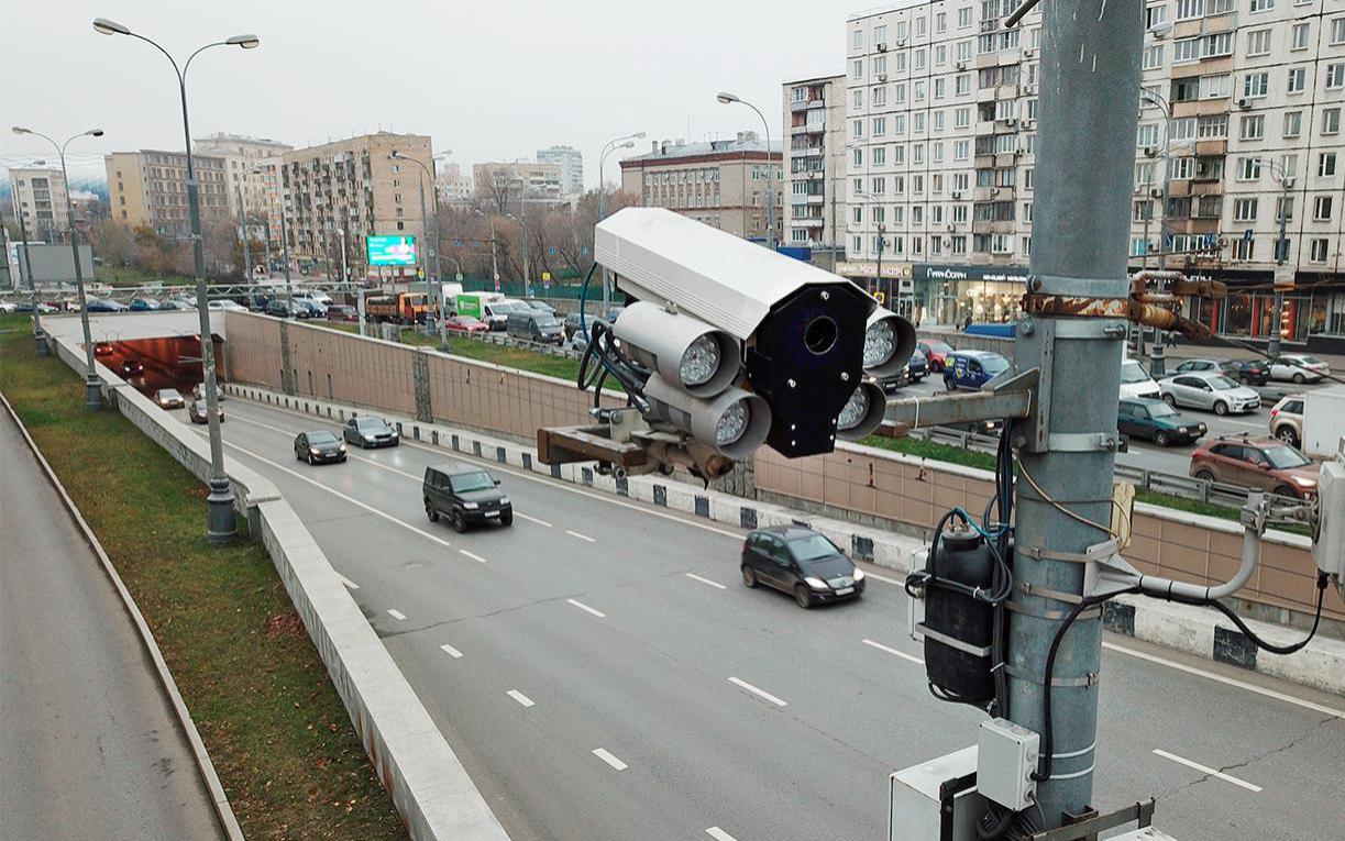 В Москве перенастроили камеру, которая штрафовала за остановку в пробке