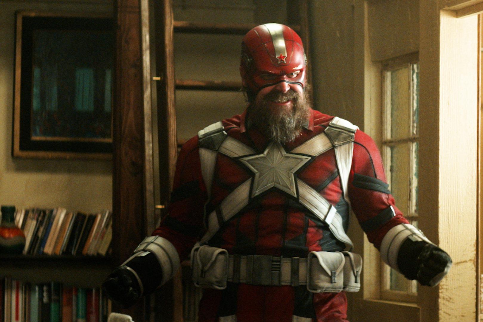 Дэвид Харбор в роли Красного стража в фильме &laquo;Черная вдова&raquo;