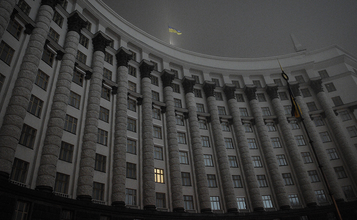 Здание Правительства Украины в Киеве