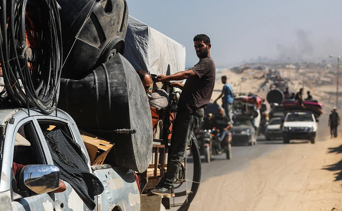 Mahmoud Issa / Reuters