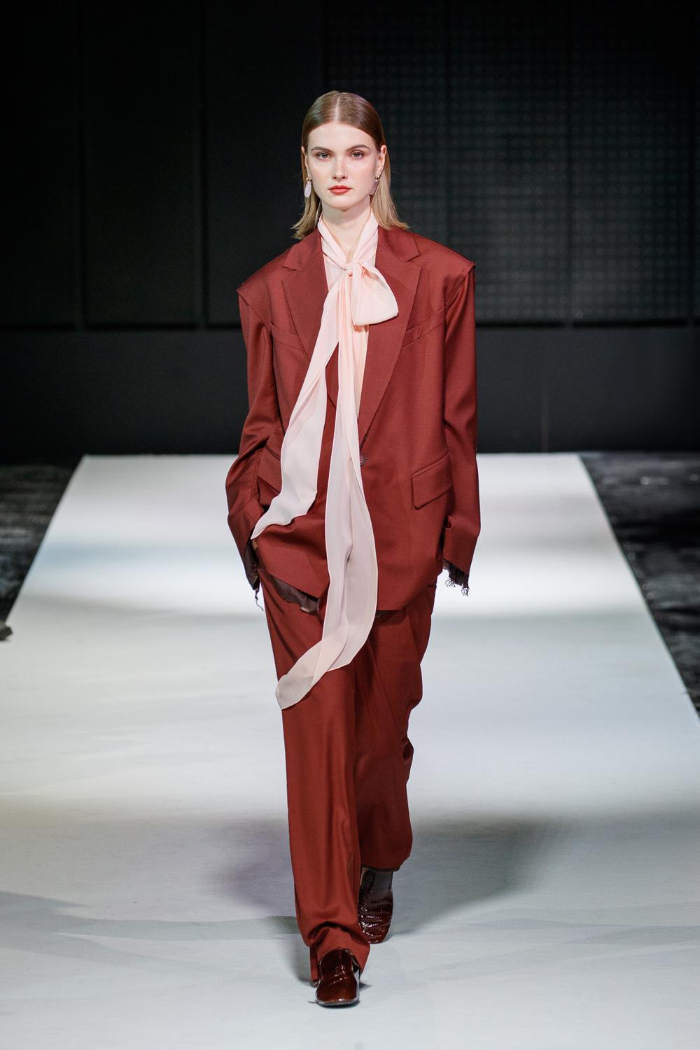 Показ TSUM Fashion Show в рамках проекта&nbsp;РБК x VOYAH Fashion Review, осень-зима 2025/26