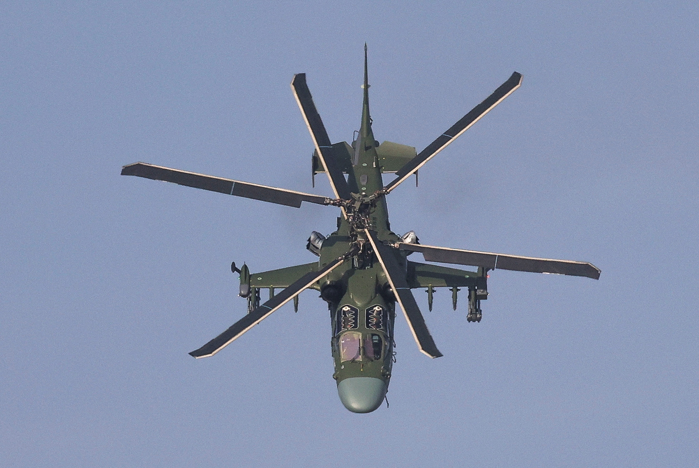 Российский военный вертолет Ка-52 &laquo;Аллигатор&raquo;.