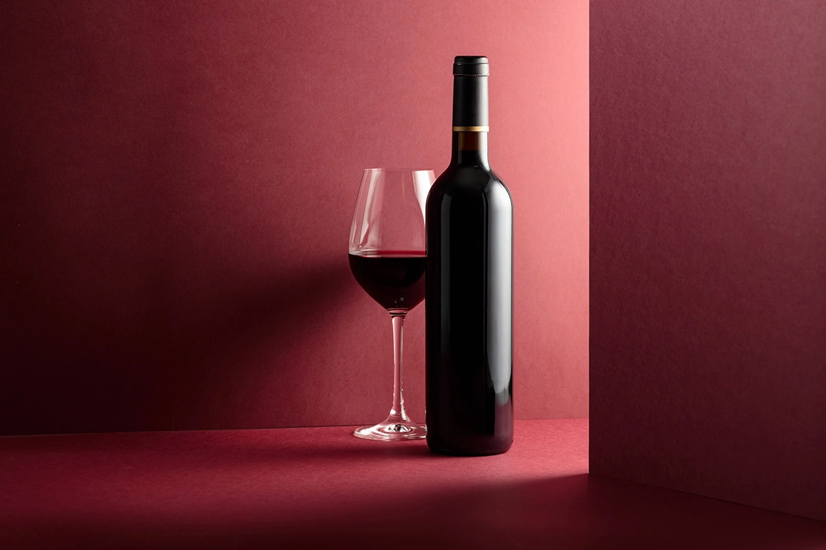 Италия, наверное, наиболее известная из трех главных винодельческих стран премиальными «столовыми» винам — именно так обозначались первые «супертосканцы»