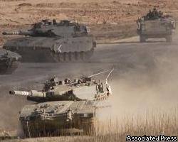 Израиль вводит в Палестину бронетехнику