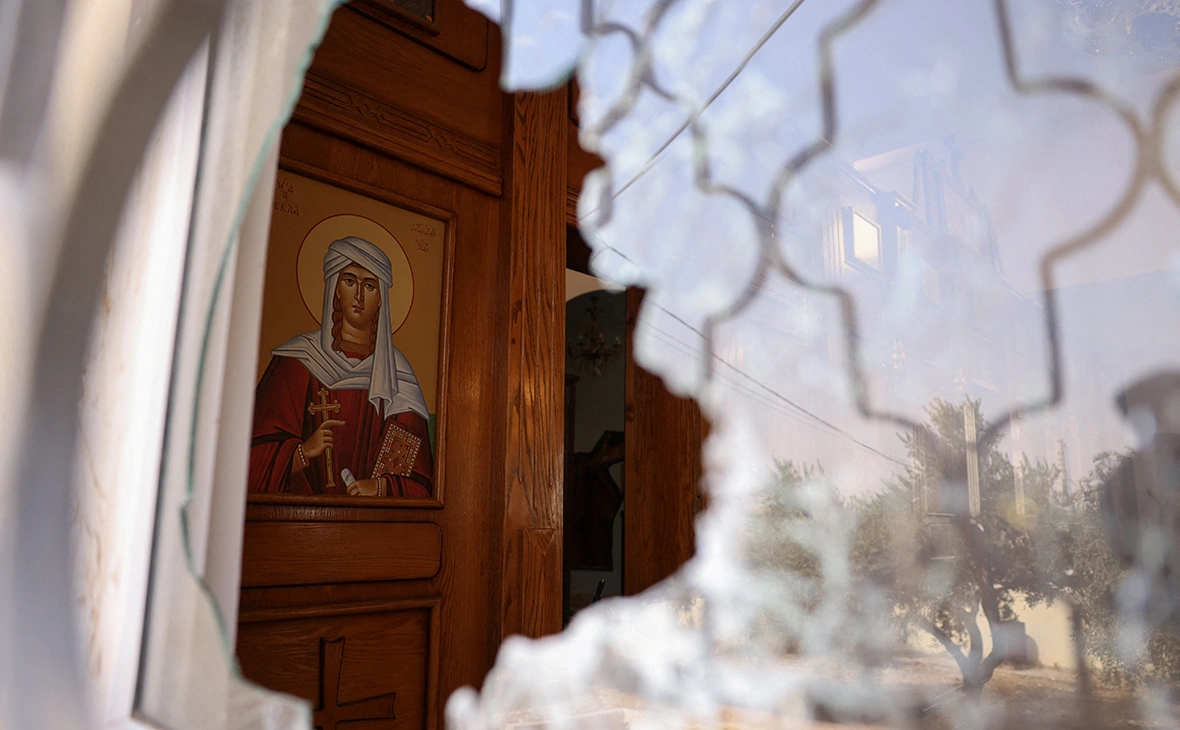Alaa Al Sukhni / Reuters