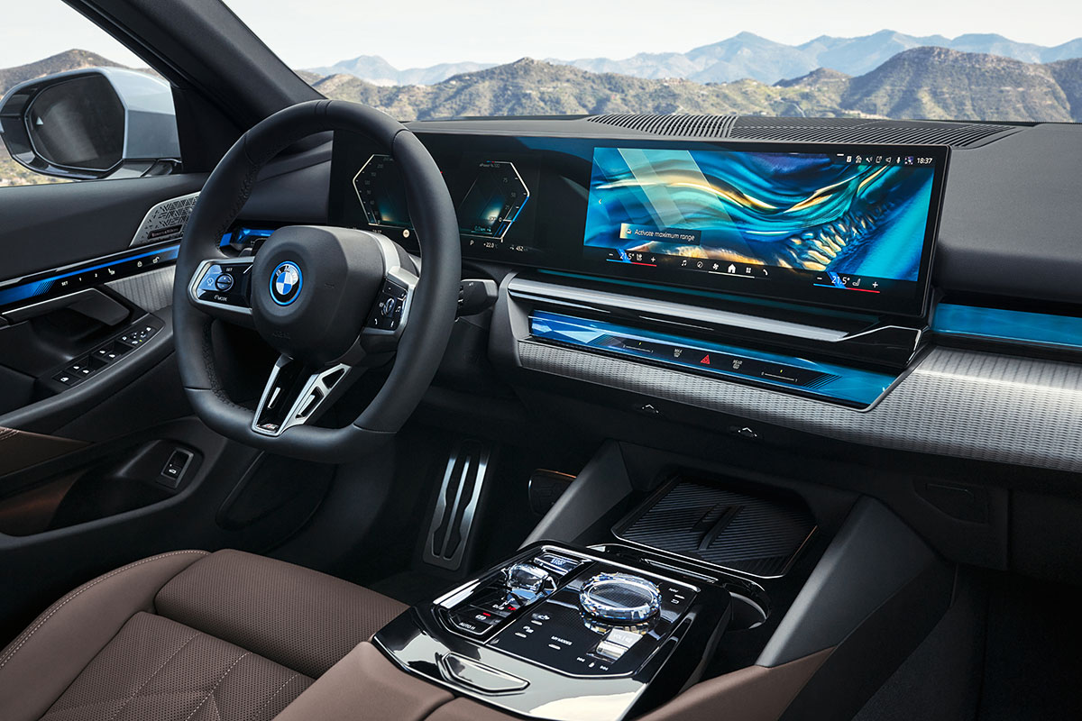 BMW    5-Series    Autonews